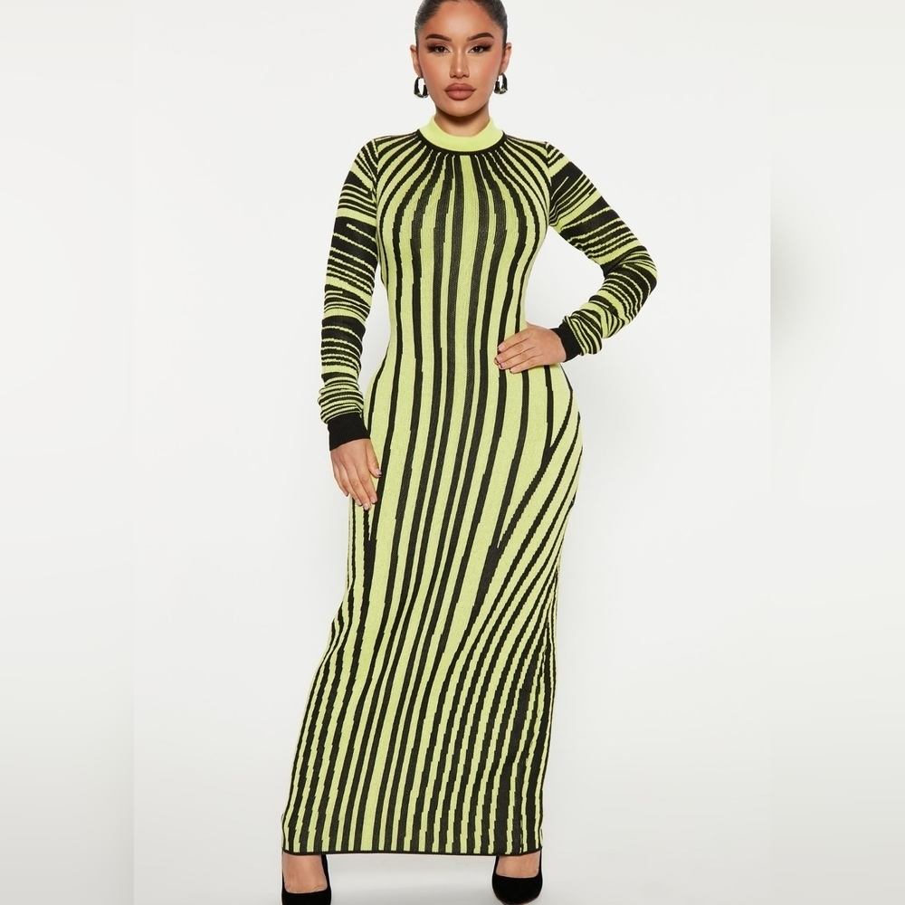 Fashion nova sweater dress - Picture 4 of 7